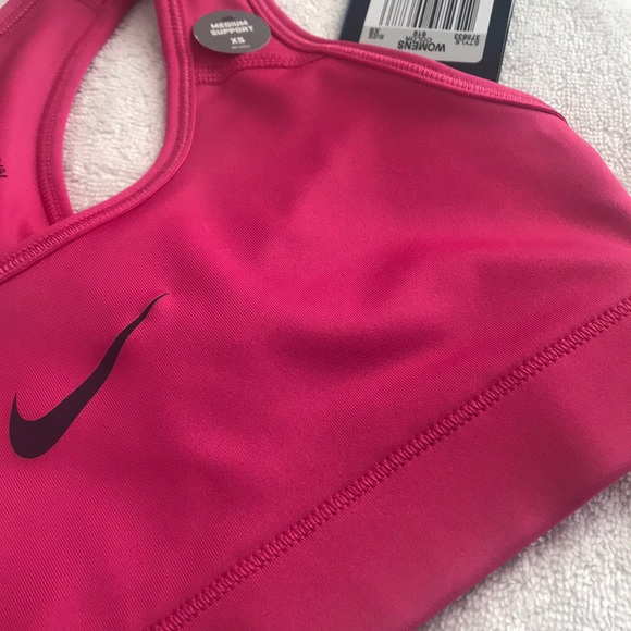 ๐ธ2 for $30๐ธ Nike sports bra - Picture 3 of 3